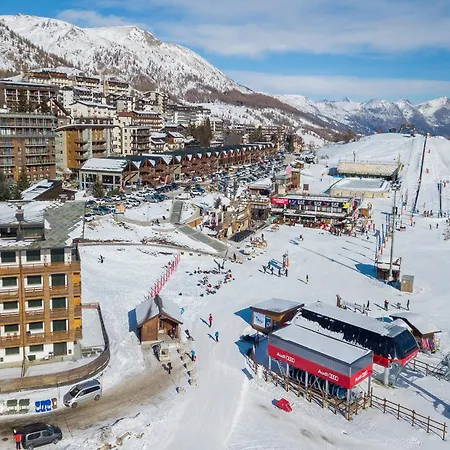 Alpetta 37 In - Out - Happy Apartment Sestriere