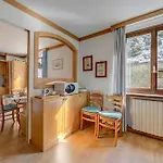 Alpetta 37 In - Out - Happy Апартаменты